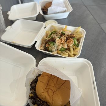 Sign Smash Burger - This $32 dollar meal was not worth it - Burgers Near Me - Orange, California Sign Smash Burger - This $32 dollar meal was not worth it - Burgers Near Me - Orange, California