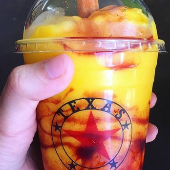 Fruteria La Banana - A frozen mango Dessert - Ice Cream & Frozen Yogurt Near Me - Irving, Texas