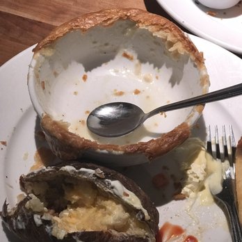 Cheddar's Scratch Kitchen - Homemade Chicken Pot Pie. My bf stole many many bites of my pie! - American Near Me - Orlando, Florida