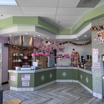 Simon’s Yogurt & Pineapple Whip - inside of store, NO PRICES POSTED!!! - Ice Cream & Frozen Yogurt Near Me - Murrieta, California Simon’s Yogurt & Pineapple Whip - inside of store, NO PRICES POSTED!!! - Ice Cream & Frozen Yogurt Near Me - Murrieta, California