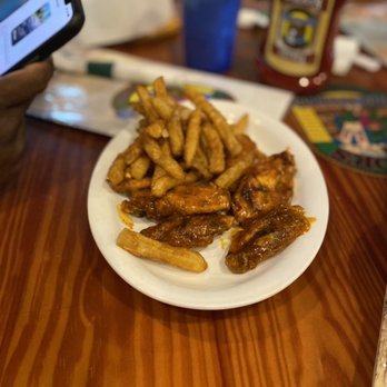 Gator's Dockside Lake Mary - Kids chicken and fries (lemon pepper) - American Near Me - Lake Mary, Florida