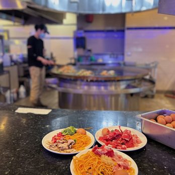 King Buffet - Buffets Near Me - Los Angeles, California