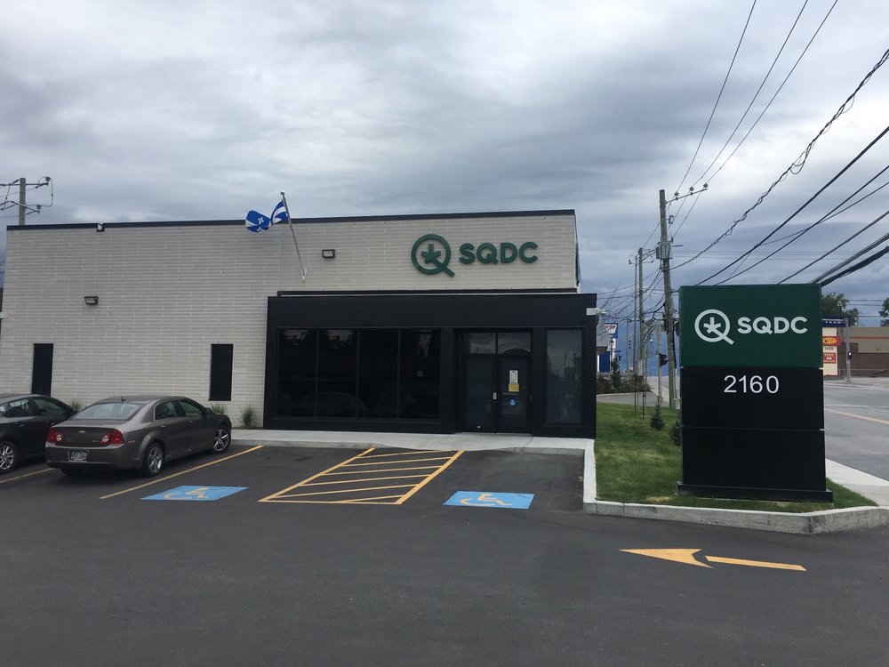 SQDC Updated April 2024 2160 Boulevard des Laurentides, Laval