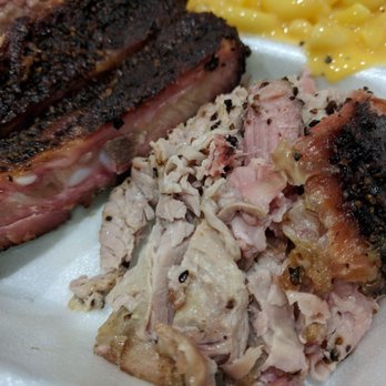 Roegels Barbecue - Pulled pork - Barbeque Near Me - Houston, Texas Roegels Barbecue - Pulled pork - Barbeque Near Me - Houston, Texas
