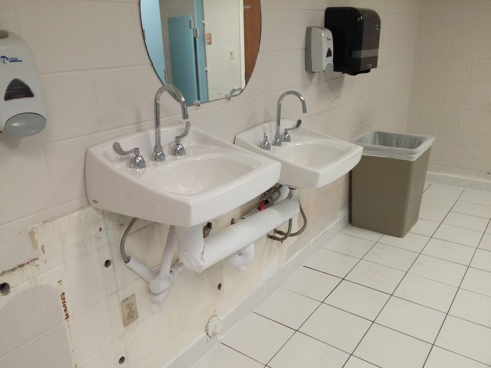 Slide of Bentons Plumbing Repair