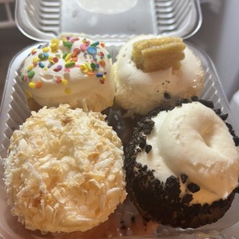 Caked Las Vegas - Bakeries Near Me - Las Vegas, Nevada