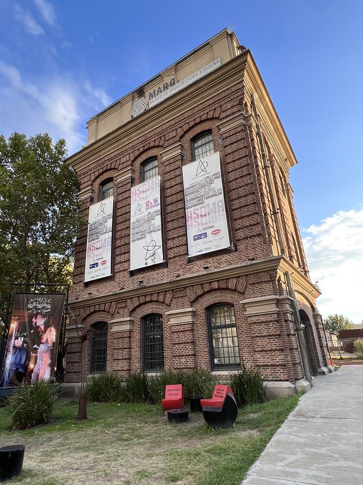Museo De Arquitectura y Diseño