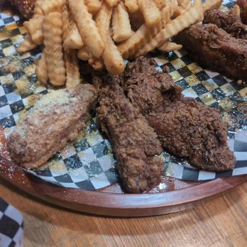 Hot Tender Wings - Tender juicy tasty - Chicken Wings Near Me - Bakersfield, California