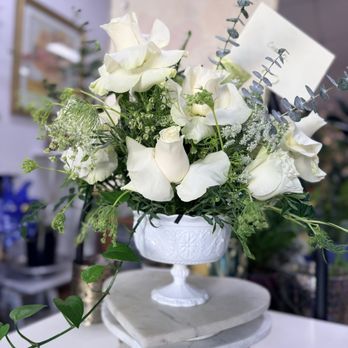 Azucena Bloom’s - Florists Near Me - Gilroy, California Azucena Bloom’s - Florists Near Me - Gilroy, California