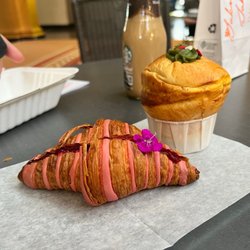 Saku Saku Flakerie
