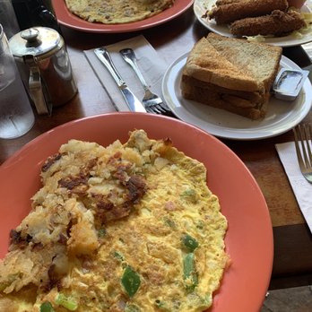 Tasty's Diner - Western Omelette - Diners Near Me - Astoria, New York
