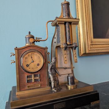 Juliette Gordon Low Birthplace - Clock - Museums Near Me - Savannah, Georgia Juliette Gordon Low Birthplace - Clock - Museums Near Me - Savannah, Georgia