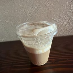Brown-sugar cream top americano