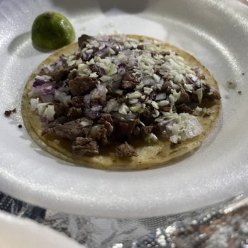 Tacos La Carreta - Vampiro de Asada con todo - Tacos Near Me - Long Beach, California Tacos La Carreta - Vampiro de Asada con todo - Tacos Near Me - Long Beach, California