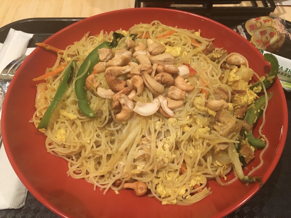 CHOW LUCKY NOODLE BAR 14 Photos 8882 170 St NW, Edmonton, Alberta