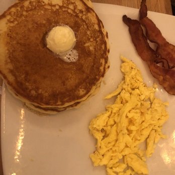 Silver Diner - Buttermilk Pancakes - Diners Near Me - Alexandria, Virginia