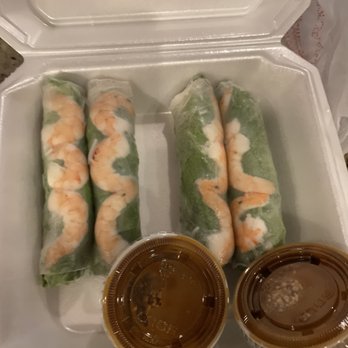 Pho So 1 - Shrimp and pork rice paper rolls, so delicious. - Vietnamese Near Me - Richmond, Virginia