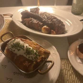 Daniel's, A Florida Steakhouse - Steakhouses Near Me - Fort Lauderdale, Florida