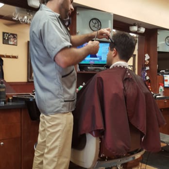 Dennis Barber Shop - Barbers Near Me - North New Hyde Park, New York