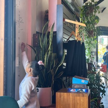 Salud Juice - Leaving a mark - Juice Bars & Smoothies Near Me - Long Beach, California Salud Juice - Leaving a mark - Juice Bars & Smoothies Near Me - Long Beach, California