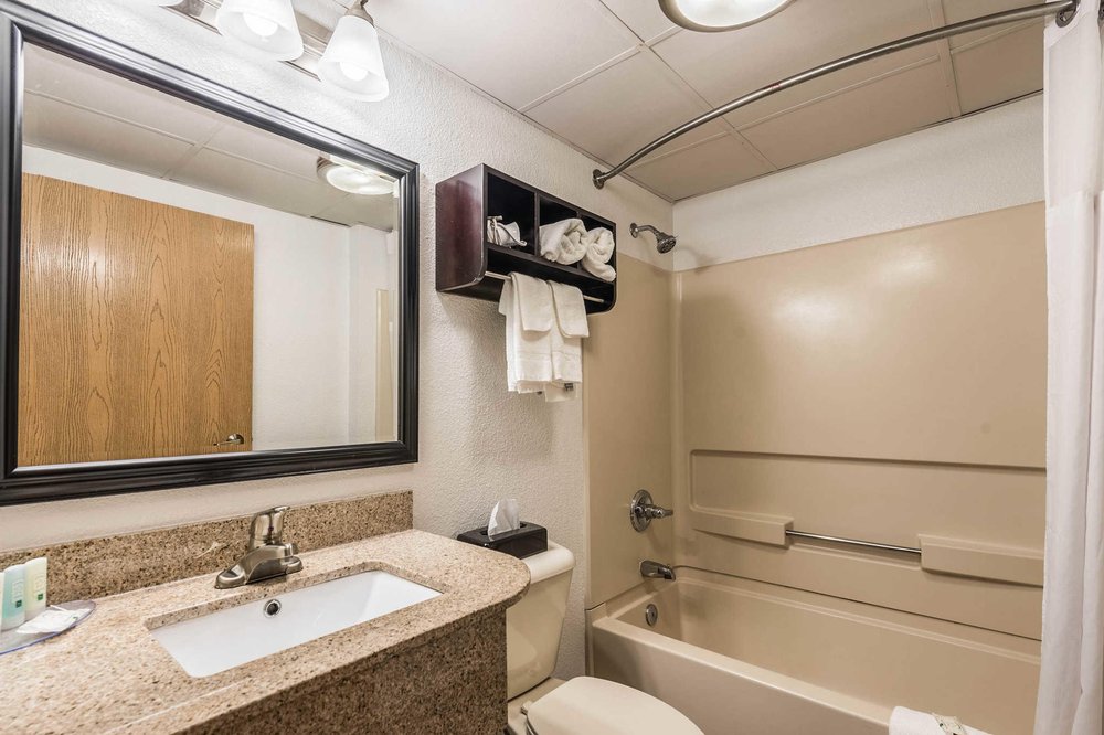 QUALITY INN GROVE CITY COLUMBUS SOUTH Updated October 2024 24