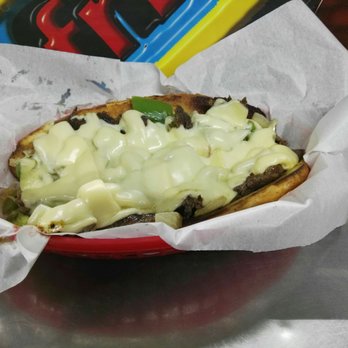 A La Burger - Philly cheese stake - Burgers Near Me - Ensenada, BCN A La Burger - Philly cheese stake - Burgers Near Me - Ensenada, BCN