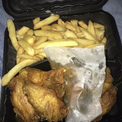 America's Best Wings - Soggy fries and fries feathers