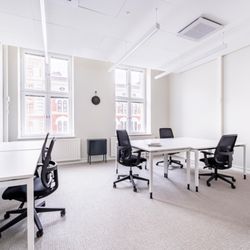 Regus N May Ave