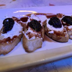 Bizzarro Italian Cafe - Bruschetta
