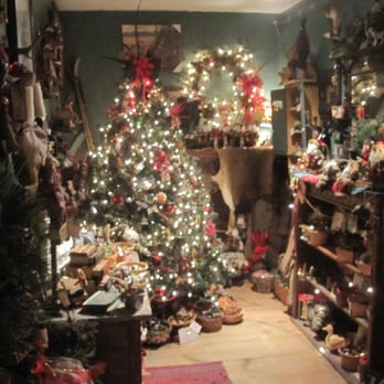 Ambrose Christmas Store - The Hunting Room - Home Decor Near Me - Loves Park, Illinois