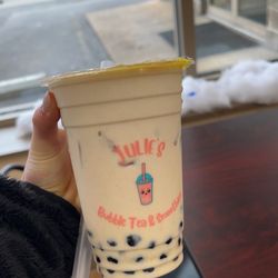 Julie’s Bubble Tea & Smoothies