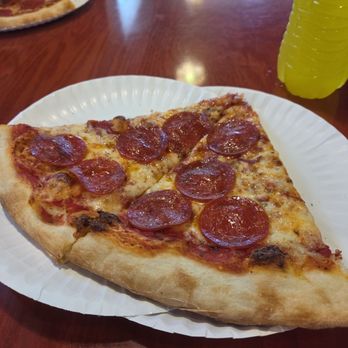 DeLosa's Pizza - Pizza Near Me - Madeira Beach, Florida DeLosa's Pizza - Pizza Near Me - Madeira Beach, Florida