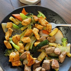 Mum Mum Hibachi - Great food... Hibachi Chicken/Steak