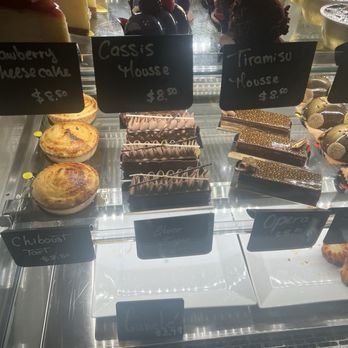 Le Parc Cafe - Coffee & Tea Near Me - Miami, Florida