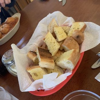 Luigi's - Garlic bread - Italian Near Me - Pacifica, California