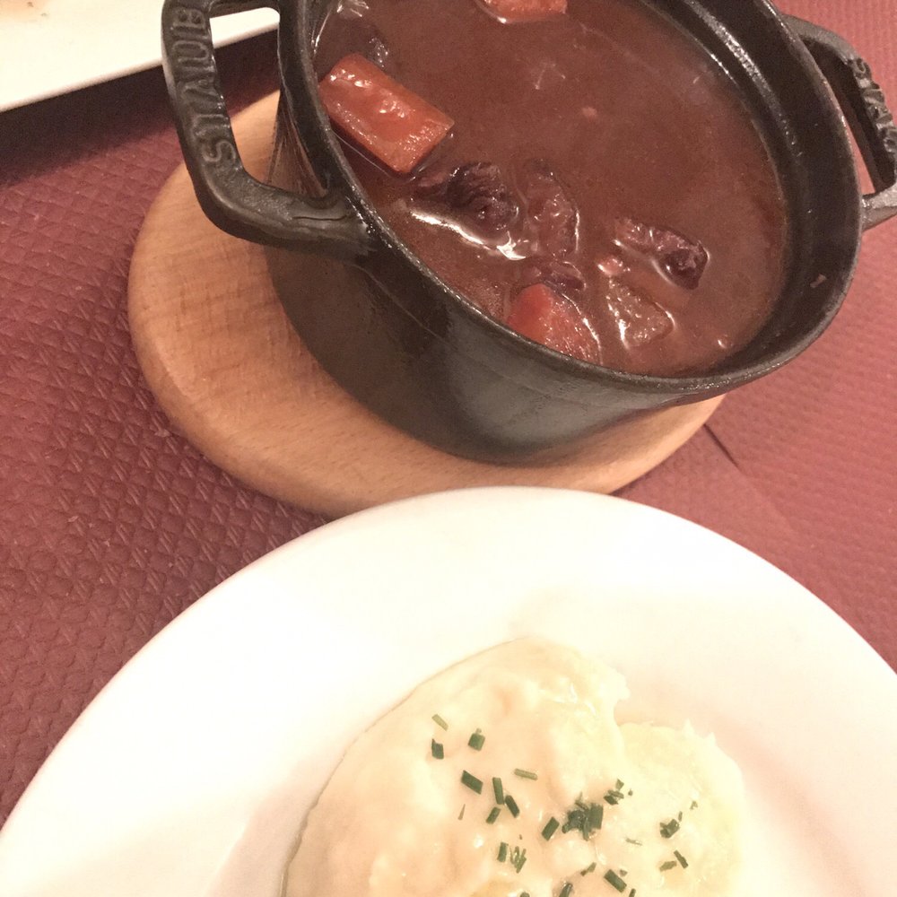 La Cave Gourmande - Bistros Near Me - Paris, 75 La Cave Gourmande - Bistros Near Me - Paris, 75