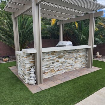Las Vegas Backyards - Pergola with outdoor kitchen, BBQ grill, sink, refrigerator. - Landscaping Near Me - Las Vegas, Nevada