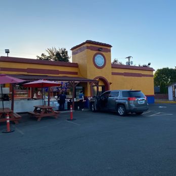 Casa Burrito - What you see is what you get.  What you get is what you eat.  What you eat is why you'll smile. - Mexican Near Me - Monmouth, Oregon