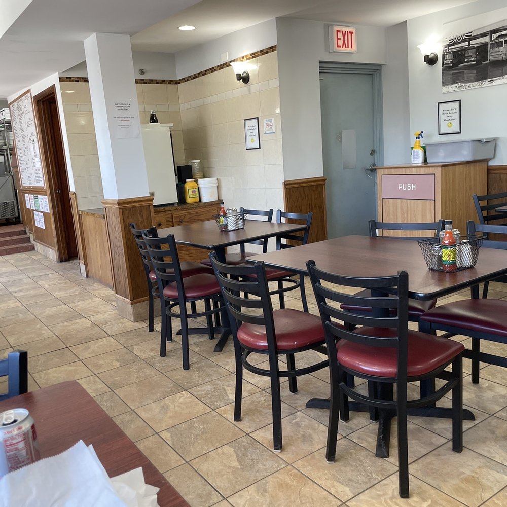 Jefferson Park Grill - No frills lovely low cost lots of food dining room :) - New American Near Me - Chicago, Illinois Jefferson Park Grill - No frills lovely low cost lots of food dining room :) - New American Near Me - Chicago, Illinois