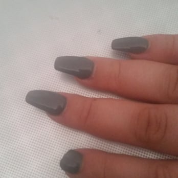 Mt Nail Salon - Second nail broken within 5 days of getting them done. - Nail Salons Near Me - Castro Valley, California