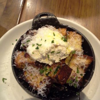 North Italia - White truffle butter garlic bread - Pizza Near Me - El Segundo, California North Italia - White truffle butter garlic bread - Pizza Near Me - El Segundo, California