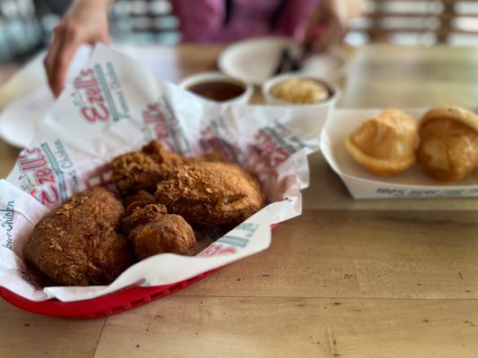 Ezell's Famous Chicken by null