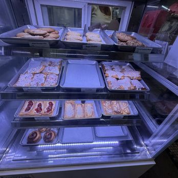 Makers Bakers - Homemade pop tarts - Desserts Near Me - Cincinnati, Ohio Makers Bakers - Homemade pop tarts - Desserts Near Me - Cincinnati, Ohio