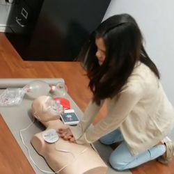 LA Heart Education - CPR class