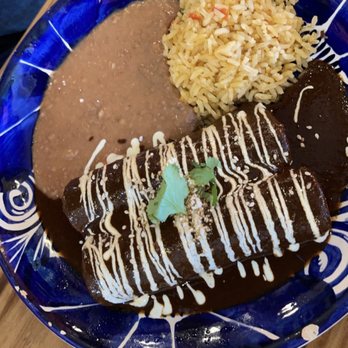 Casa Jacaranda - Cocina Mexicana Mansfield TX - Mole chicken enchiladas - Mexican Near Me - Mansfield, Texas Casa Jacaranda - Cocina Mexicana Mansfield TX - Mole chicken enchiladas - Mexican Near Me - Mansfield, Texas