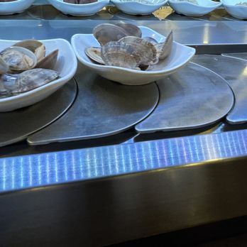 Round N Round Pot - Clams - Hot Pot Near Me - Brisbane, California