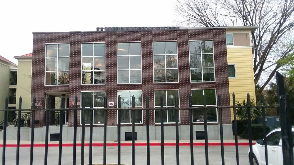 RADCLIFFE MANOR Updated April 2024 200 Coming St, Charleston, South