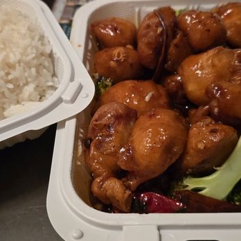 Imperial Palace Casino - General Tso's Chicken - Casinos Near Me - Tukwila, Washington