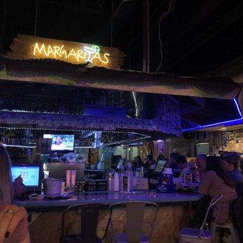 Adobe Gilas - Mexican Near Me - Rosemont, Illinois