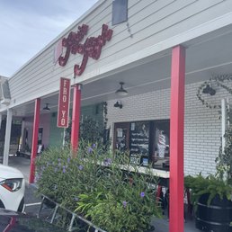  the outside of a restaurant